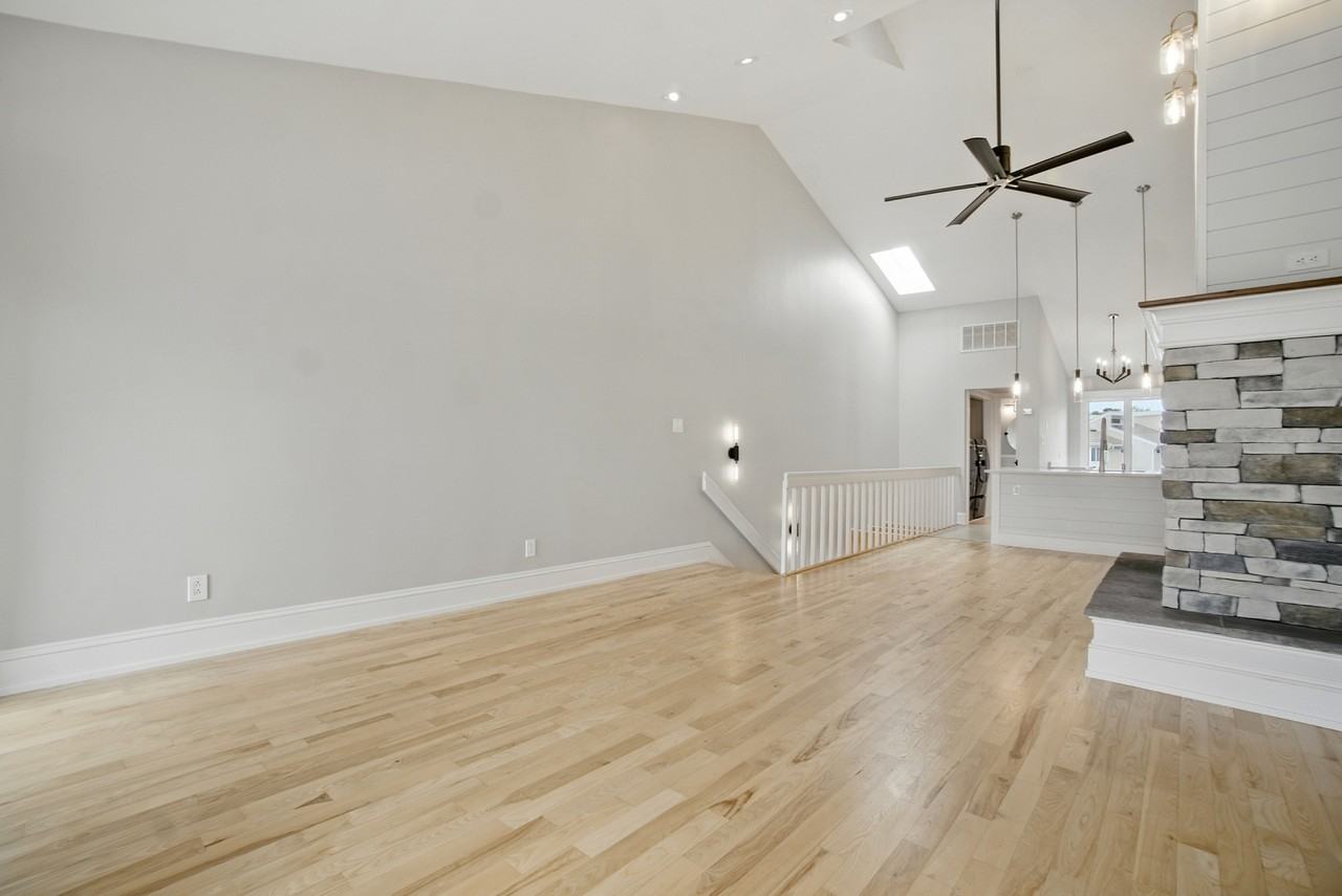 100 Pinewood Rd #128 - Photo 4 of 50