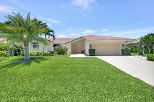 902 Foxpointe Cir - Photo 1 of 1