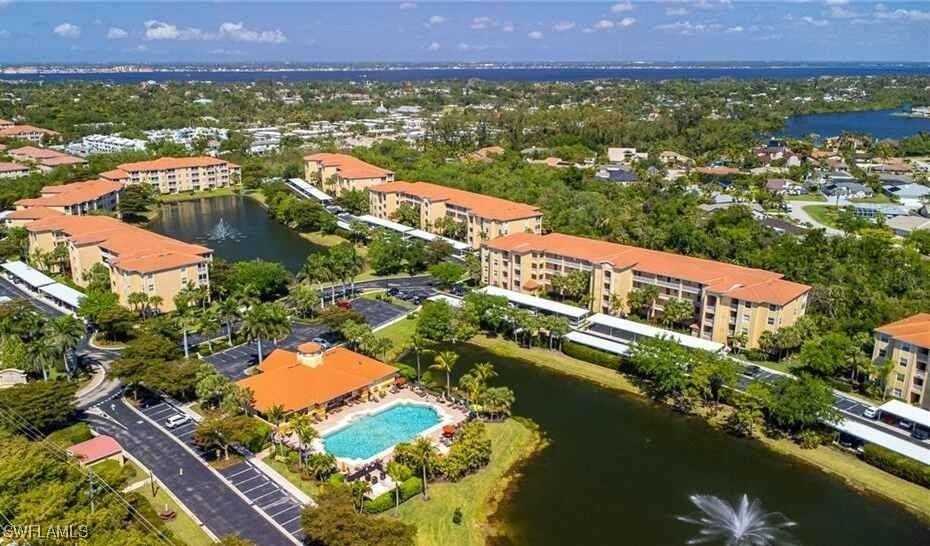 8310 Whiskey Preserve Cir Apt 231 #231 - Photo 2 of 16