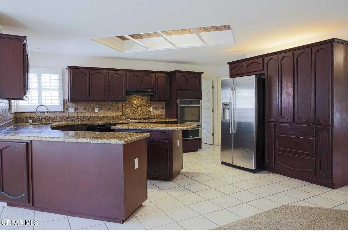 1978 Paseo Del Prado Drive - Photo 5 of 38