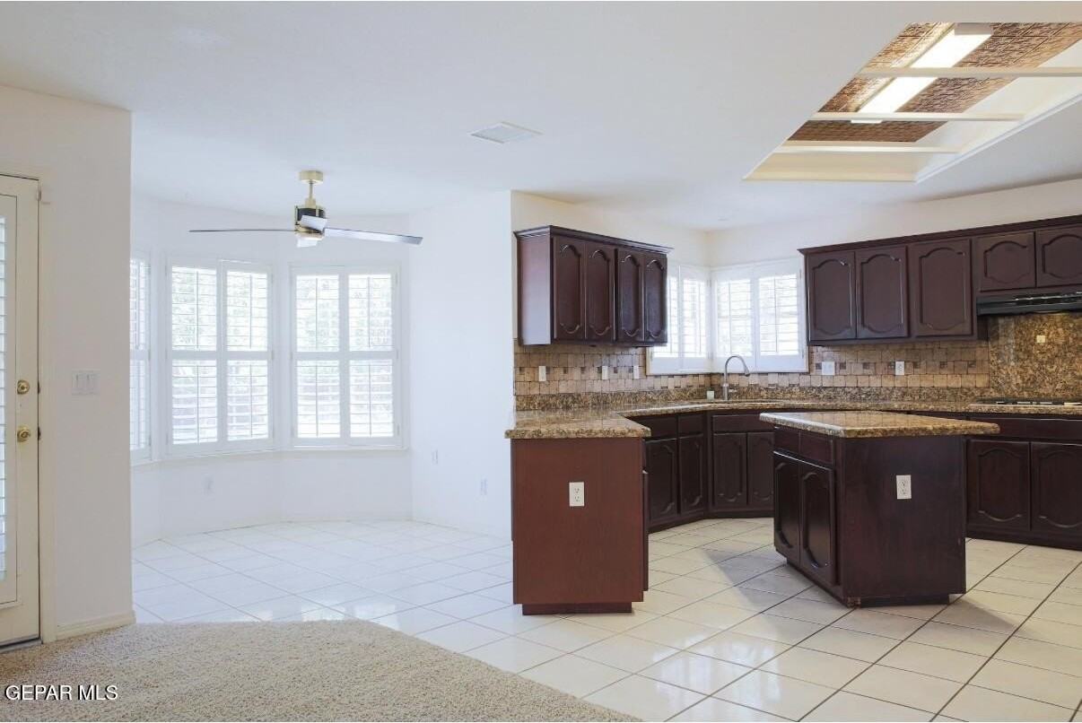 1978 Paseo Del Prado Drive - Photo 6 of 38