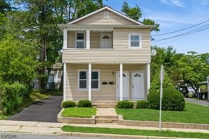 featured image of 99 Allen St