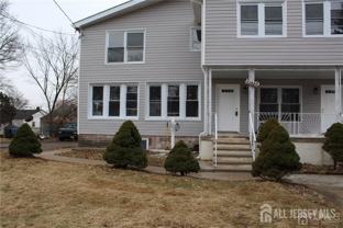 899 Green St #1stF - Photo 1 of 1