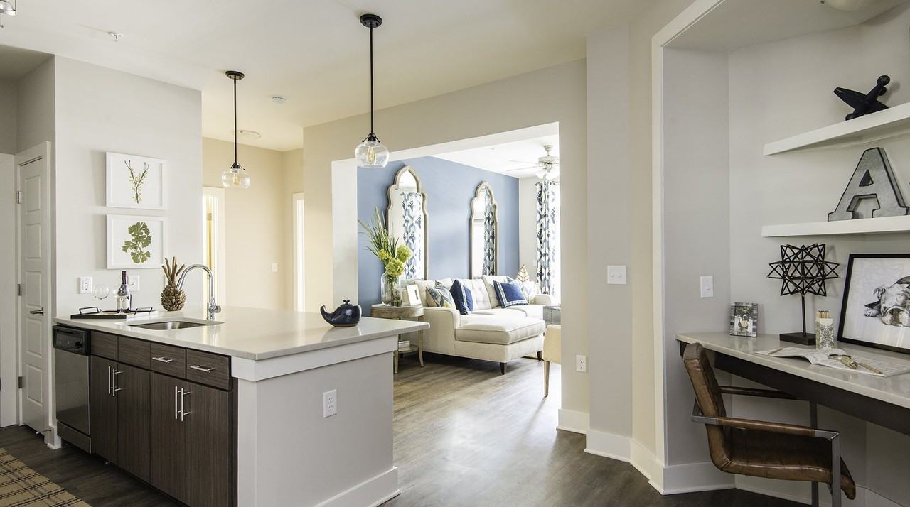 Wharf 7 - Photo 4 of 33