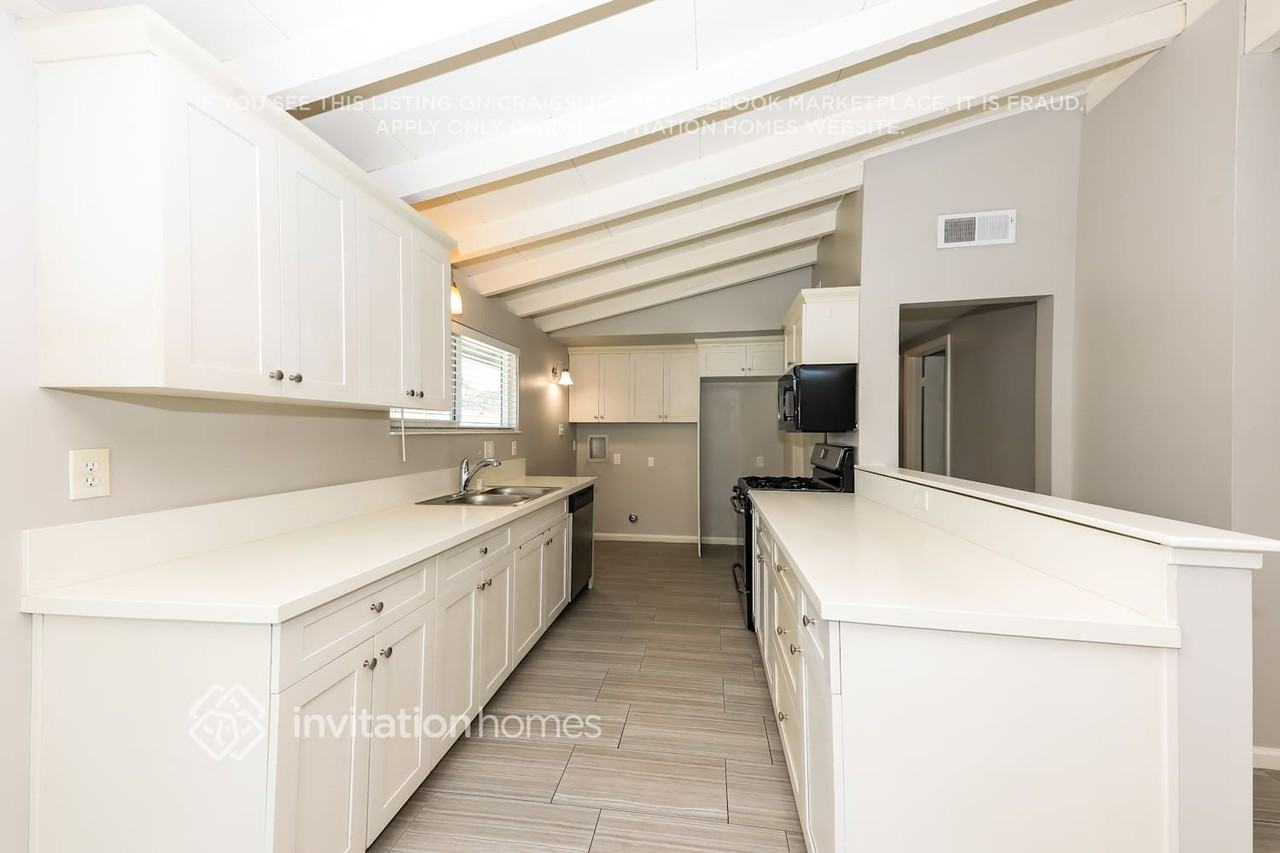 226 S Louise Pl - Photo 7 of 16