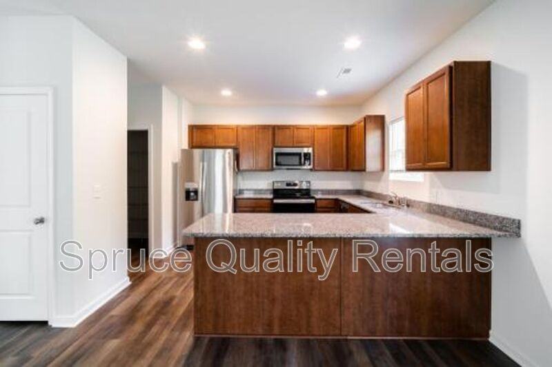 1941 Glenburn Dr - Photo 2 of 17