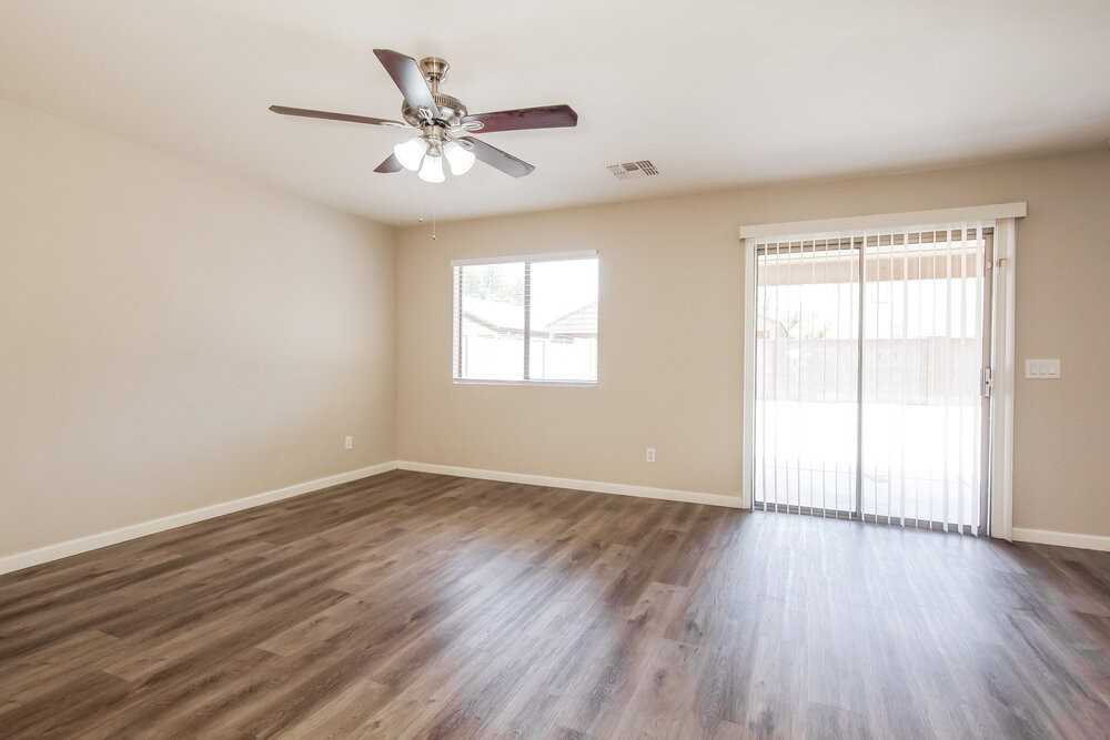 8465 W Riley Rd - Photo 4 of 17