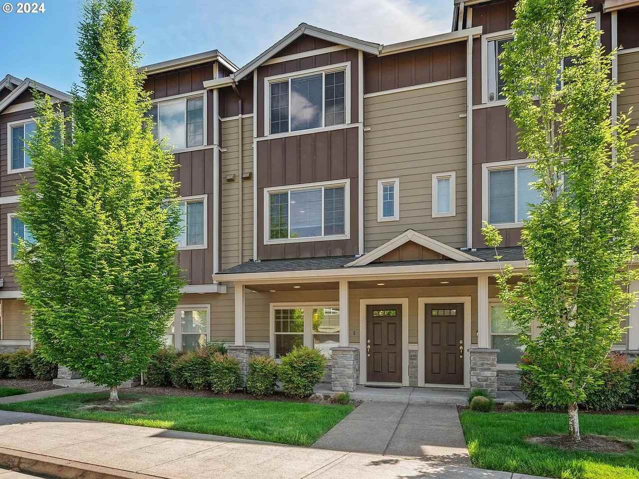 126 Northeast 78th Avenue - Photo 3 of 37