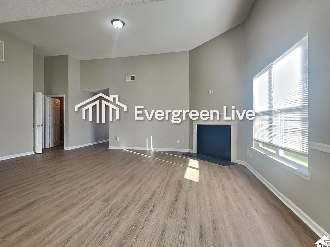 5279 High Tide Ct - Photo 3 of 17