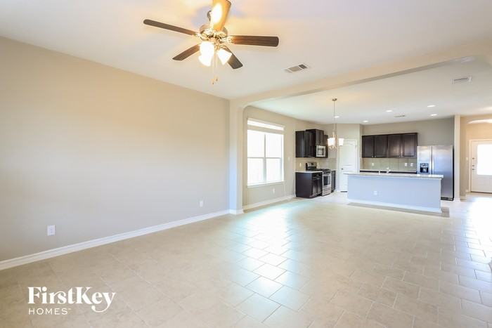 13413 Cadenza Crk - Photo 3 of 15