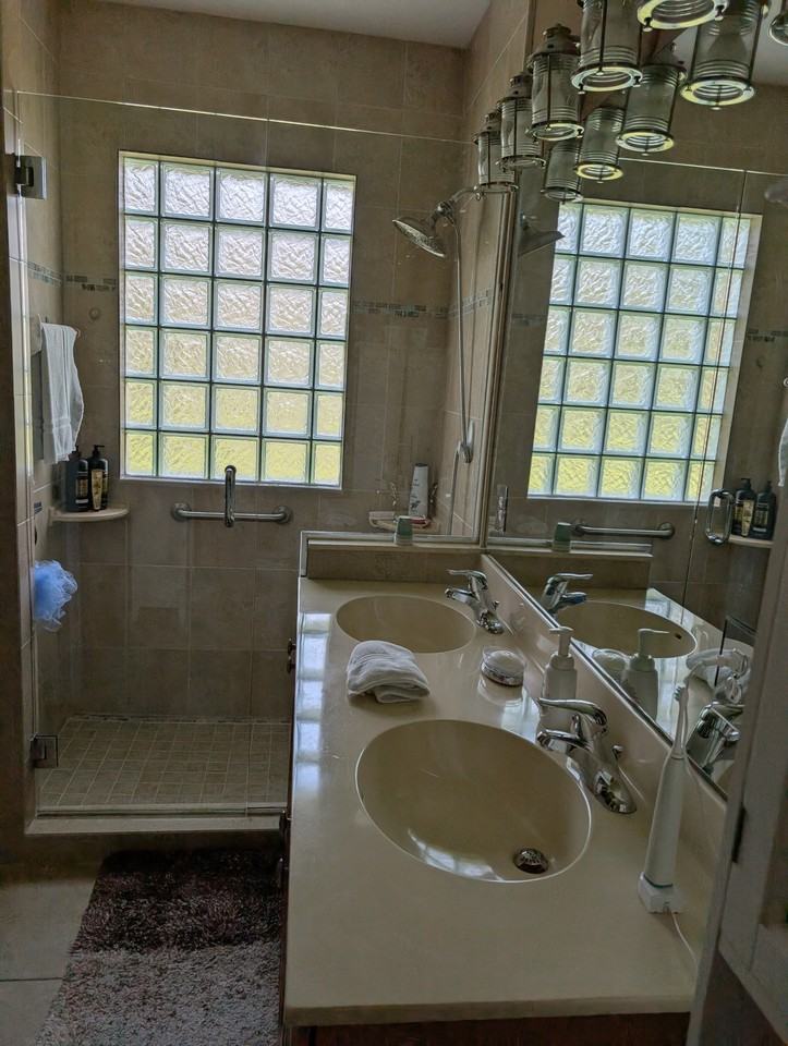 2503 Se Ruskin Dr #NA - Photo 3 of 26