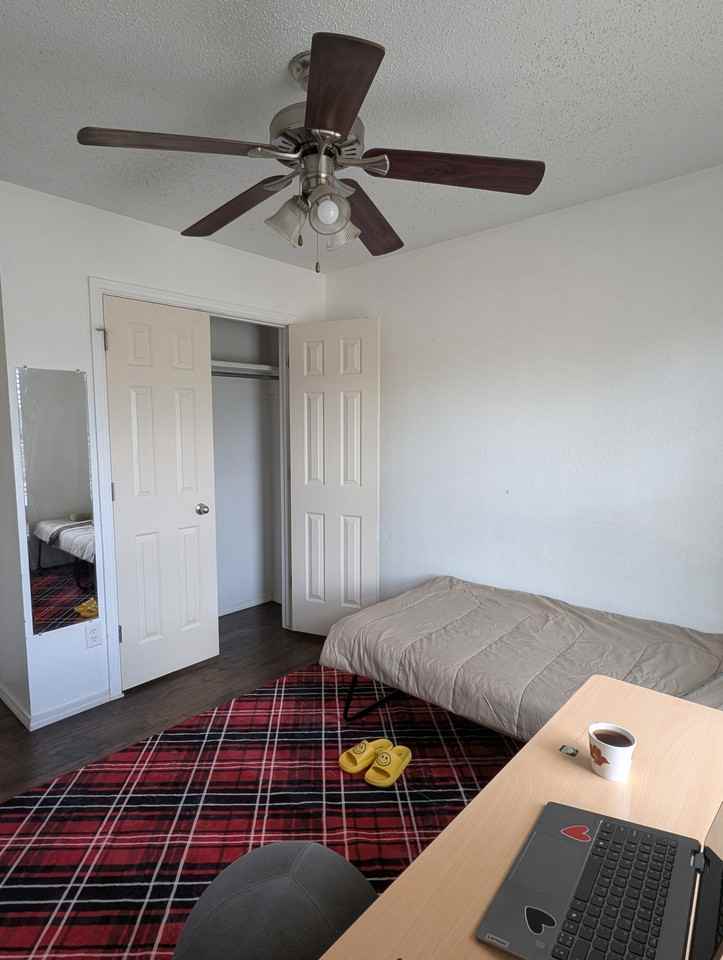 2216 2nd Pl #NA - Photo 2 of 6