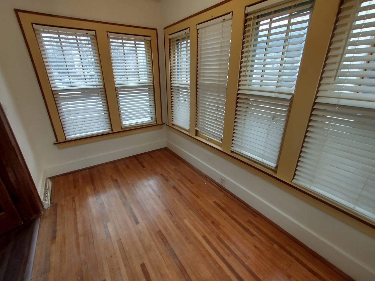 130 S Grand Ave #NA - Photo 3 of 17