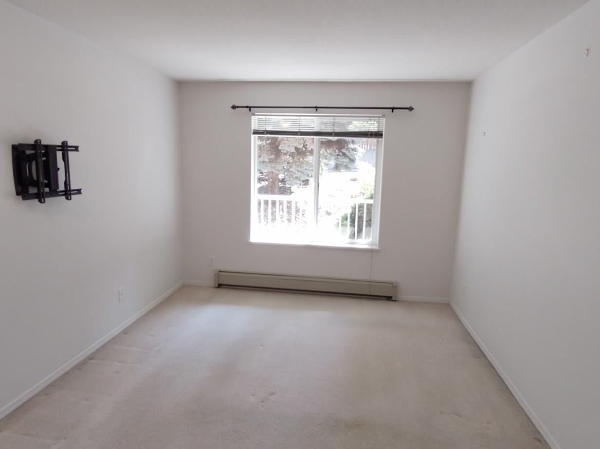 251 Mcintosh Grove #1 - Photo 3 of 22