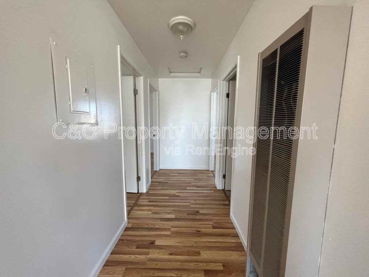 15 Dolores Ave #B - Photo 7 of 8