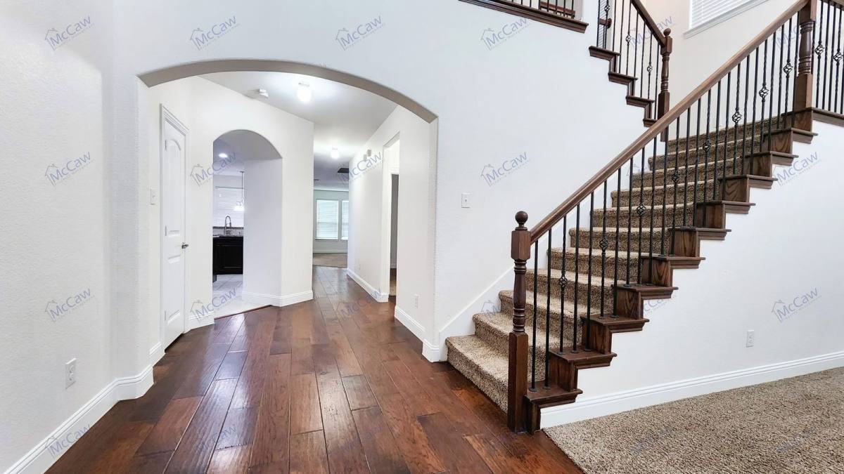 3808 Hazelhurst Dr - Photo 7 of 10