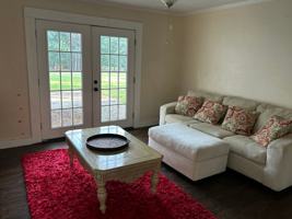 featured image of 707 E Mcintosh Rd