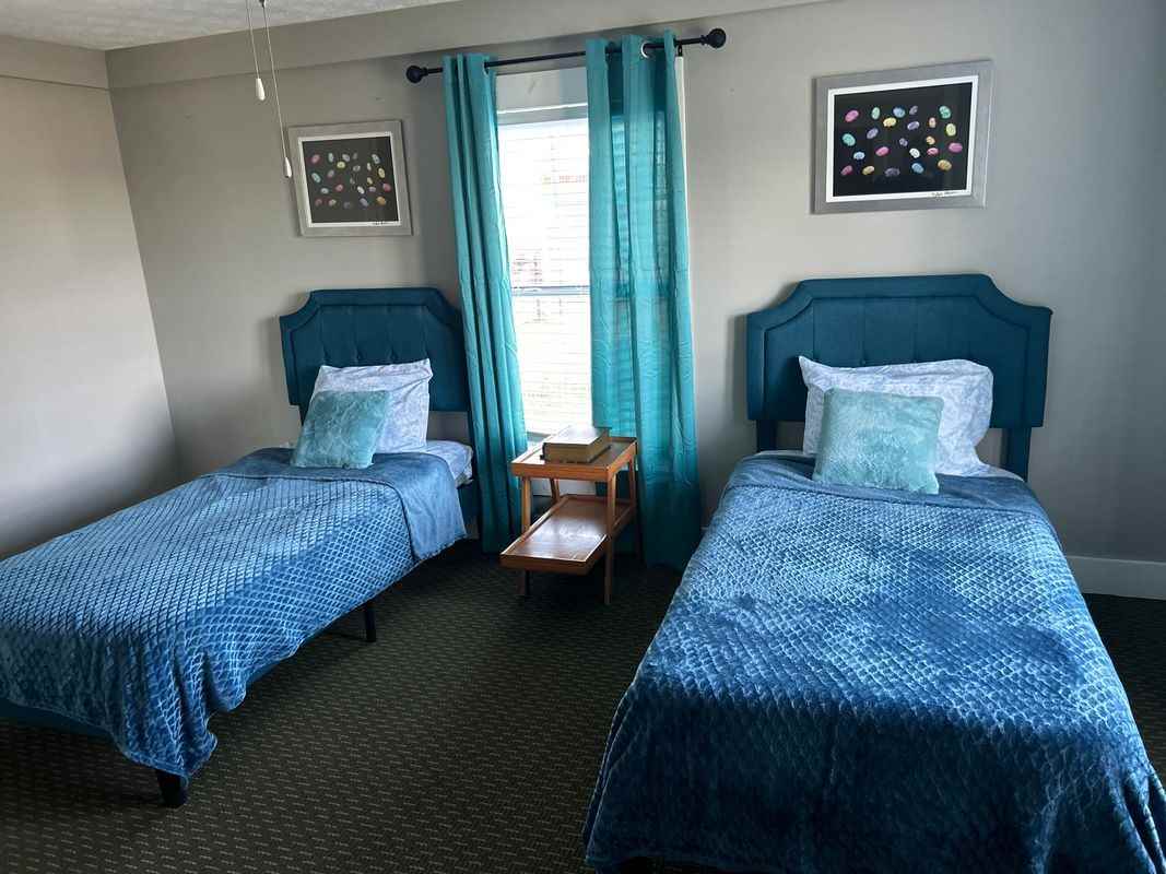 707 E Mcintosh Rd - Photo 7 of 7