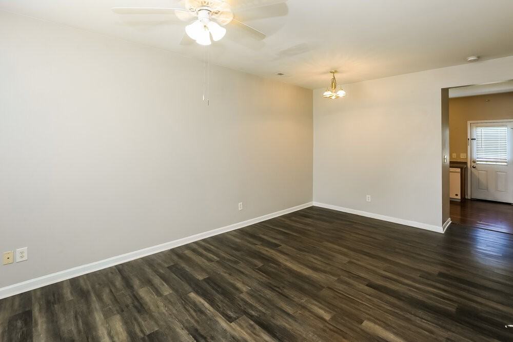 3019 Nevin Place Dr - Photo 6 of 17