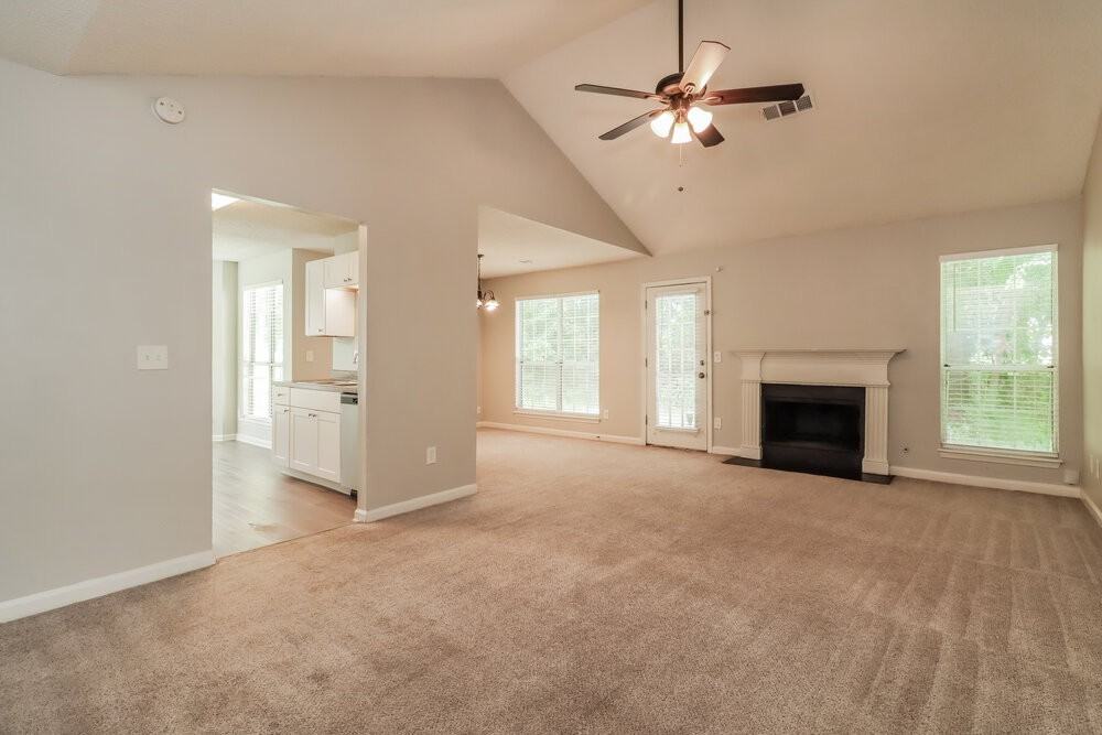 2158 Denson Ln Sw - Photo 3 of 16