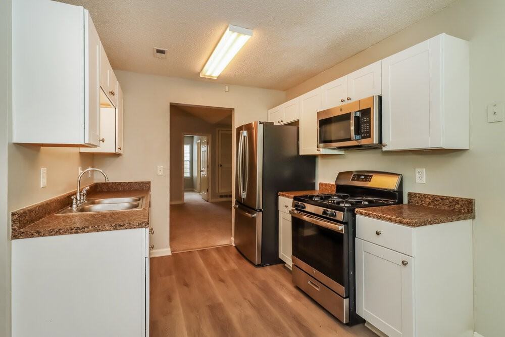 2158 Denson Ln Sw - Photo 6 of 16