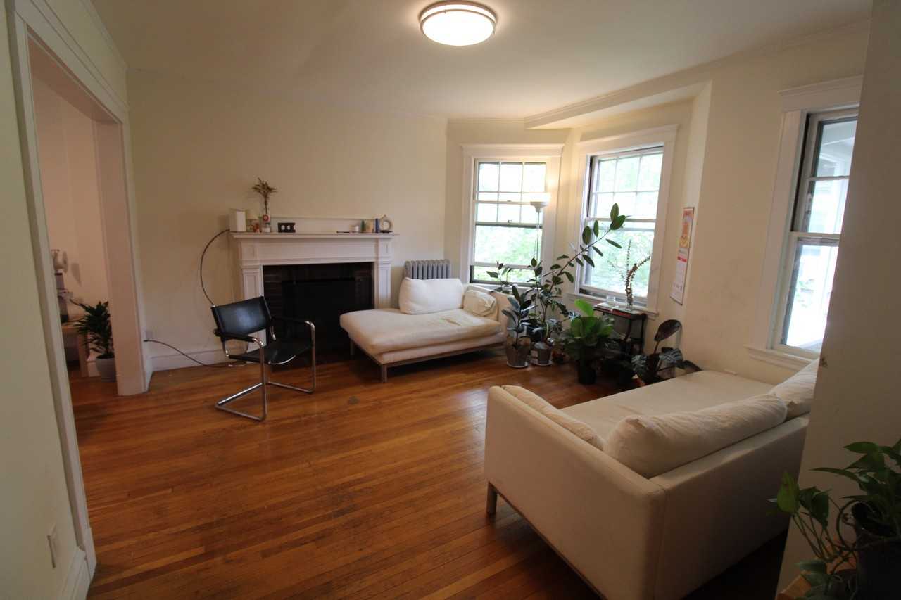 Concord Avenue - Photo 2 of 8