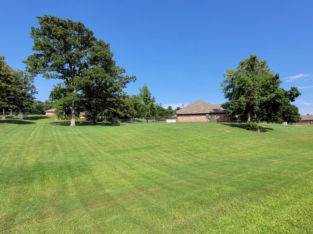 14701 Se 83rd Ct #NA - Photo 2 of 28