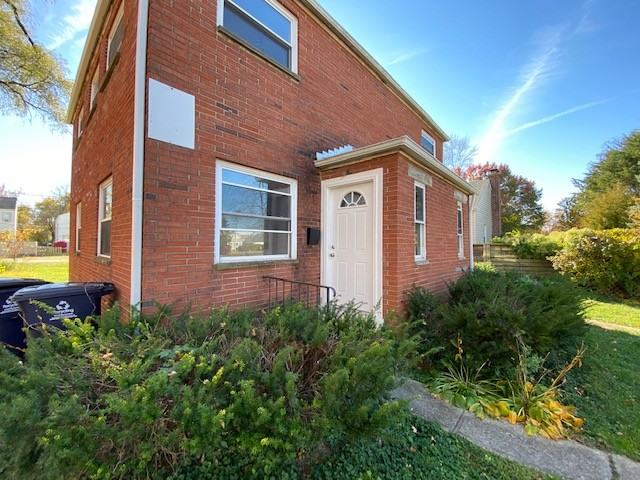 2845 Bellwood Ave #2845 - Photo 2 of 21