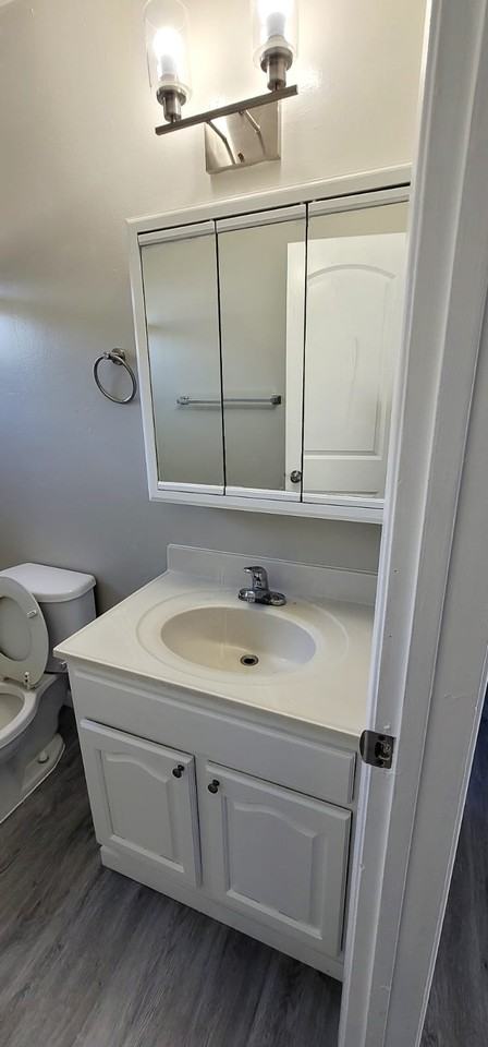 1339 Rose St #D - Photo 2 of 13