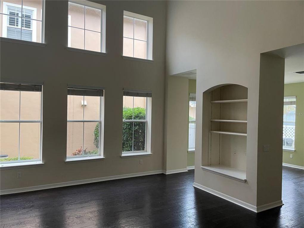 1523 Hanks Ave #NA - Photo 7 of 12