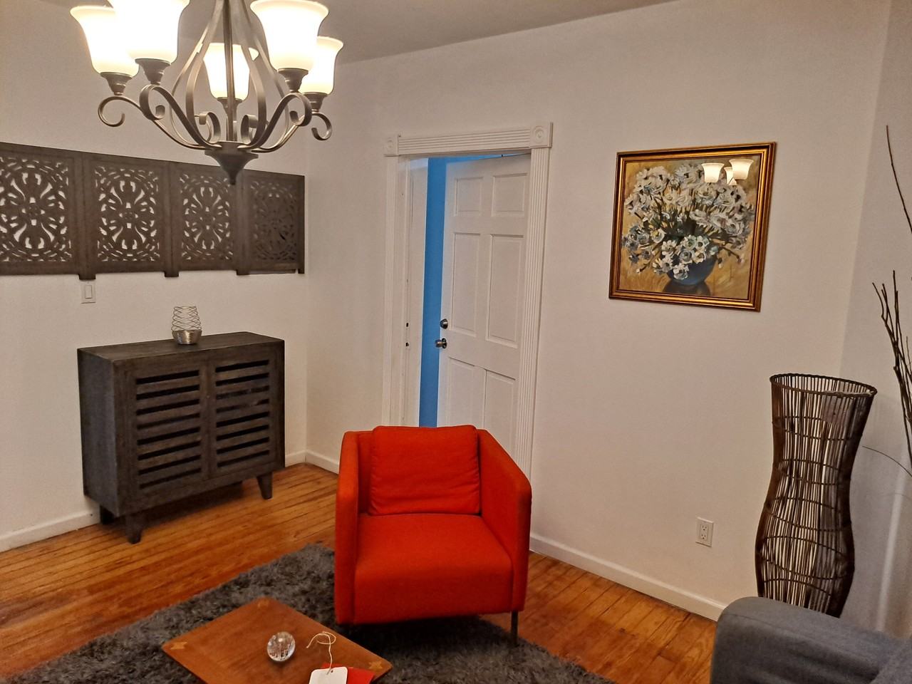 34 N Terrace Ave #2ndFL - Photo 2 of 10