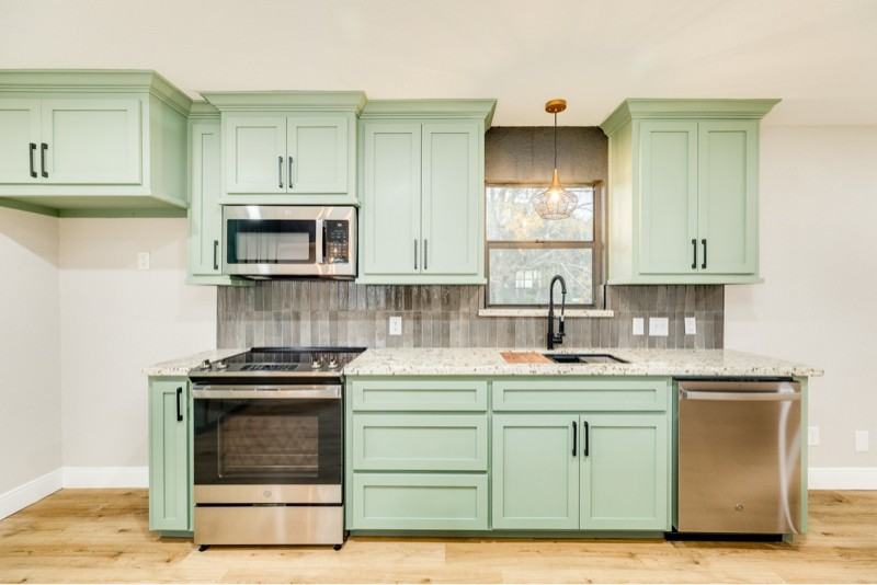 210 Cactus - Photo 2 of 17