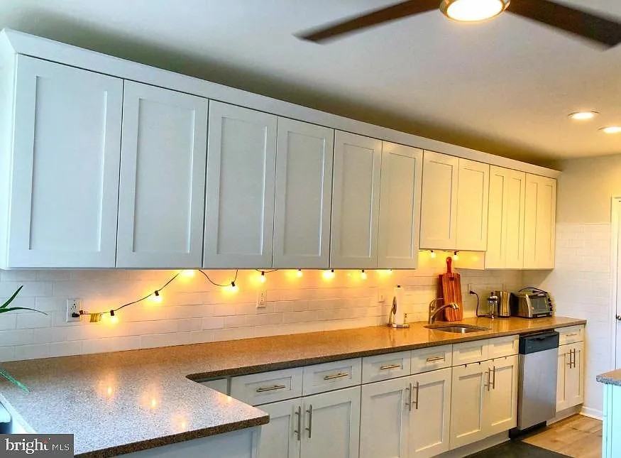 2601 Pennsylvania Avenue - Photo 2 of 10