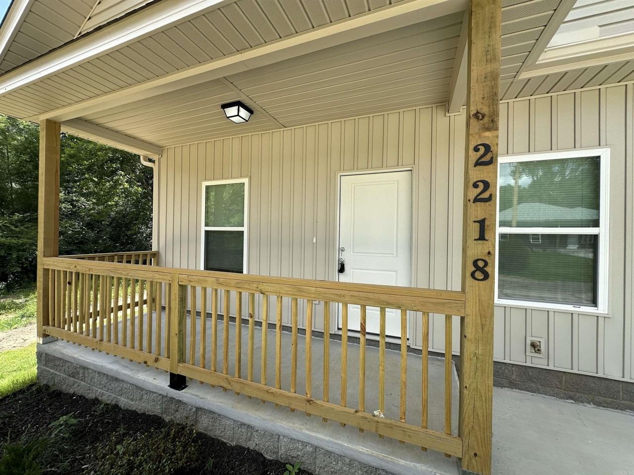 2218 Nichols Rd - Photo 4 of 35