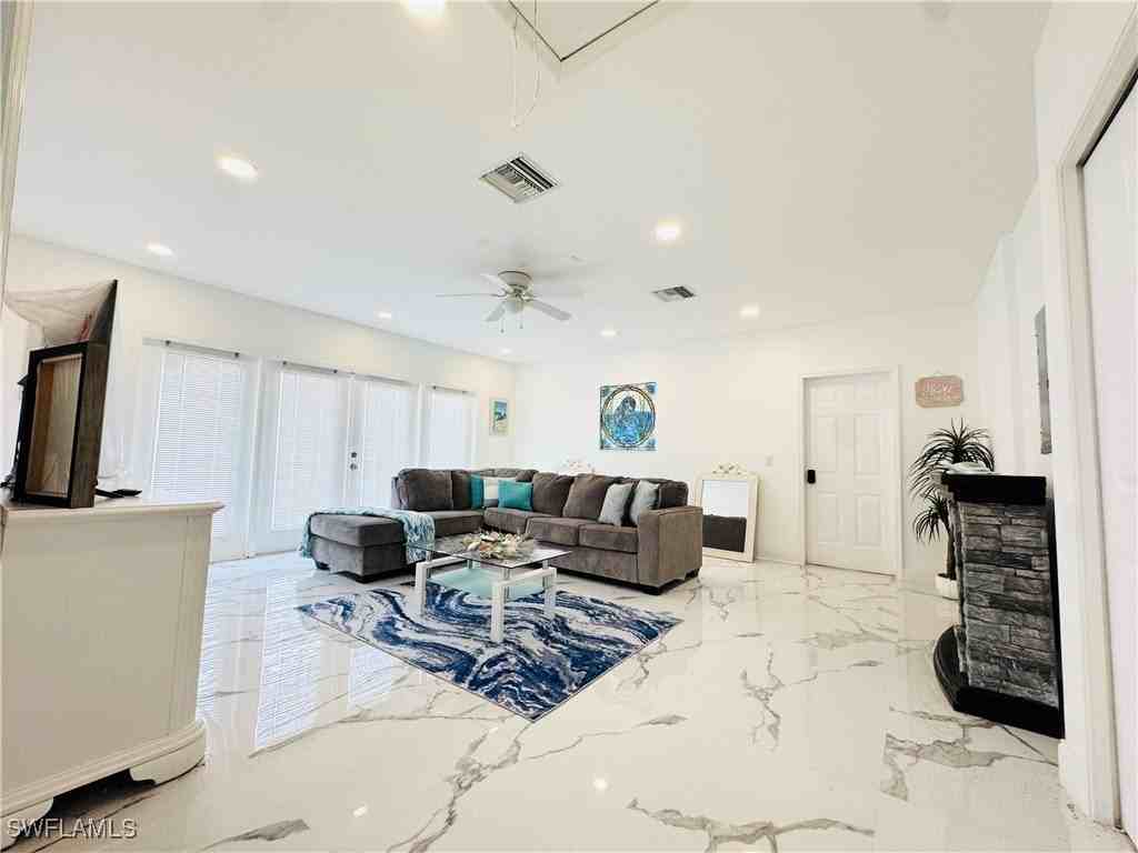 1221 Granada Boulevard - Photo 4 of 20