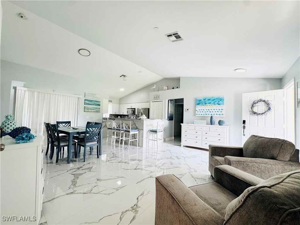 1221 Granada Boulevard - Photo 5 of 20