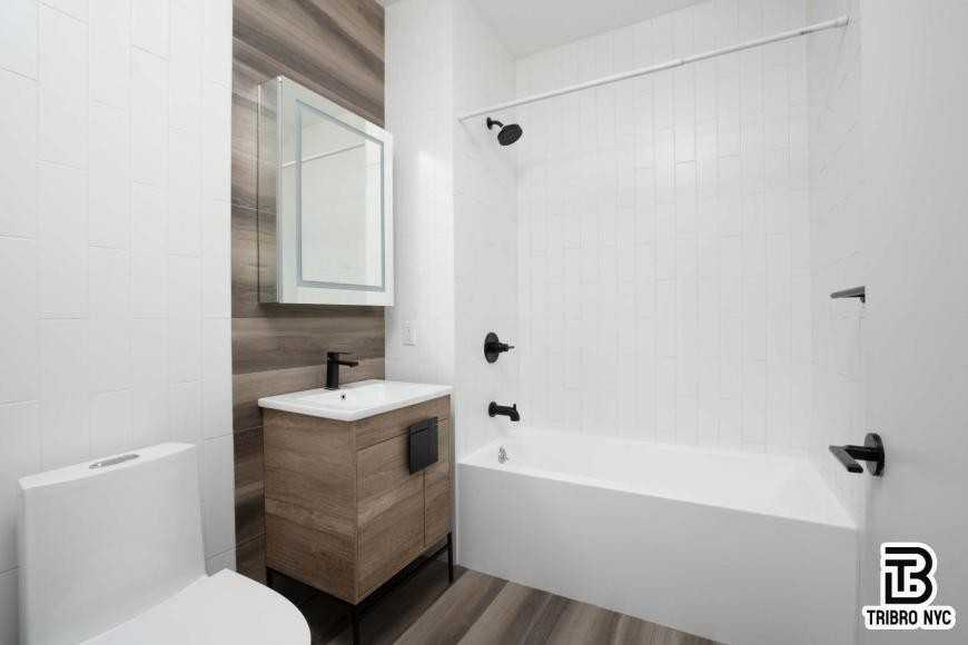 109 Bruckner Boulevard - Photo 7 of 8