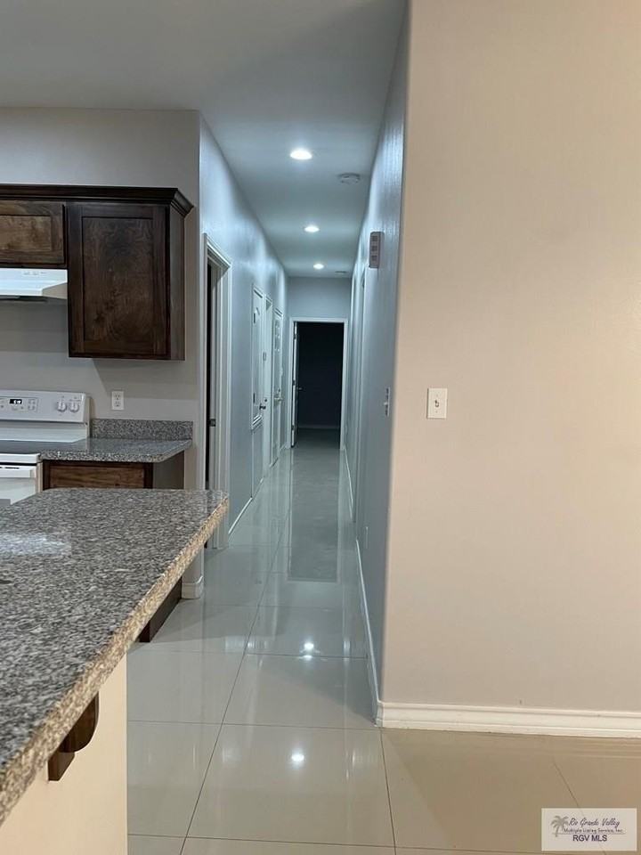 4314 Ramona Cir #B - Photo 4 of 10