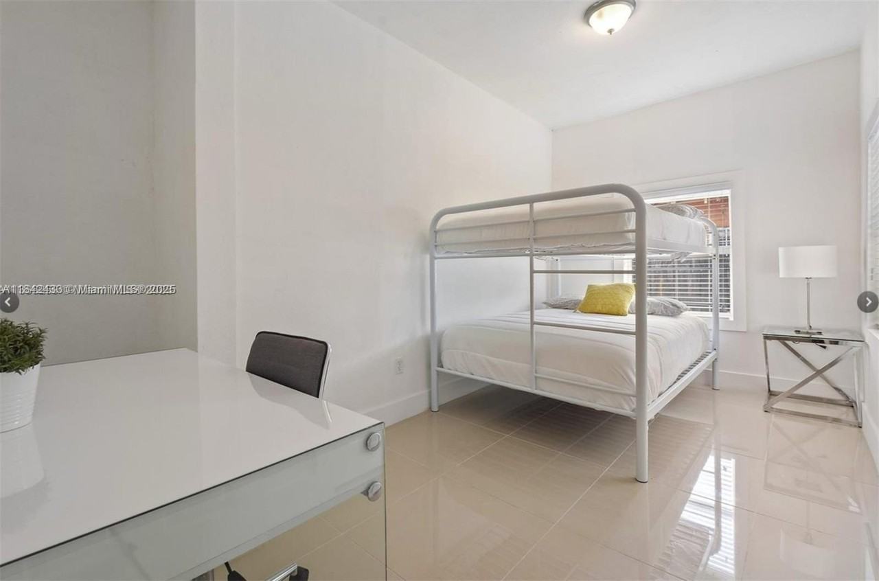 4508 Nw 1st Ave #4508 - Photo 6 of 15