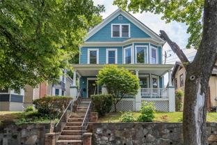 65 N Clinton St - Photo 1 of 1
