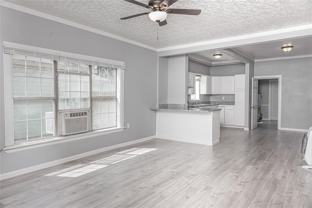 819 W Heron St - Photo 1 of 1
