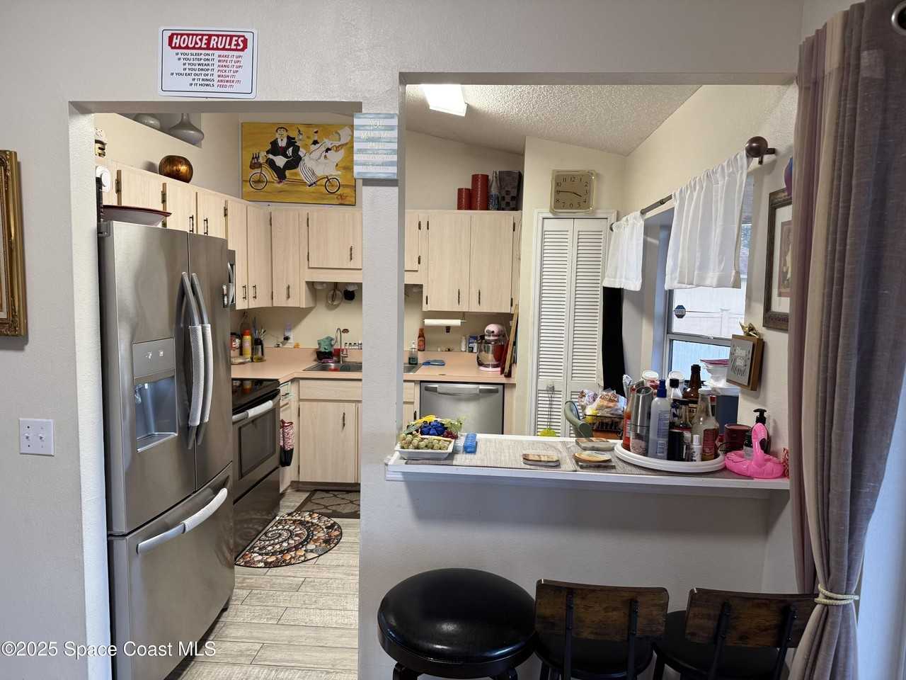 1929 Lynn River Dr - Photo 6 of 11