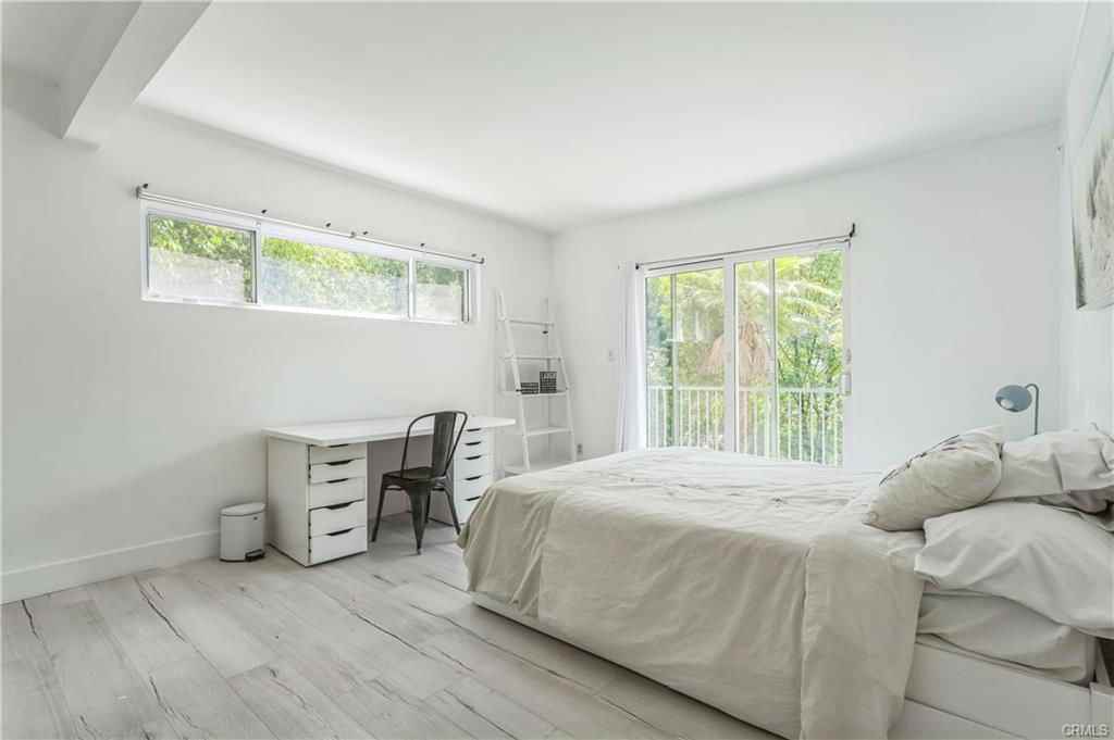 4922 Escobedo Dr - Photo 2 of 8