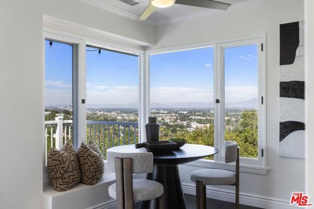 3819 Sunswept Dr - Photo 5 of 8