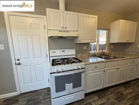 506 W 15th St - Photo 1 of 1