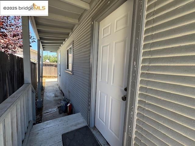 506 W 15th St - Photo 3 of 14