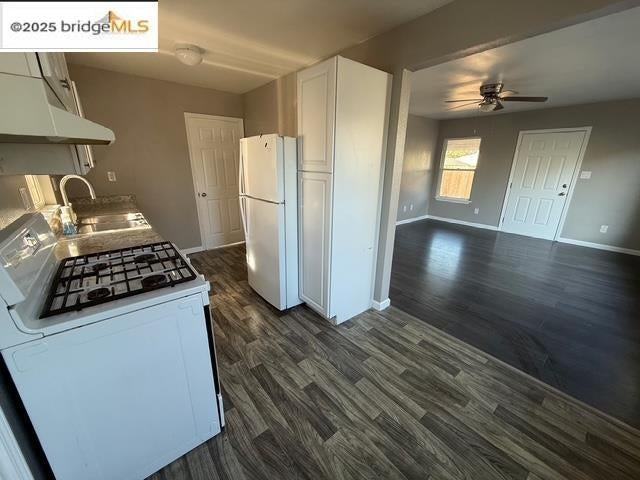 506 W 15th St - Photo 7 of 14