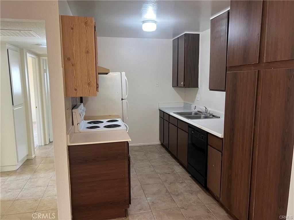 10935 Rincon Street - Photo 6 of 23