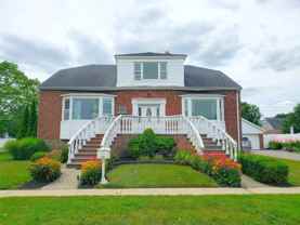 227 Venetian Blvd - Photo 1 of 1