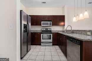 870 Mayson Turner Rd Nw - Photo 1 of 1